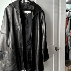 BUTTON DOWN BLACK LEATHER JACKET